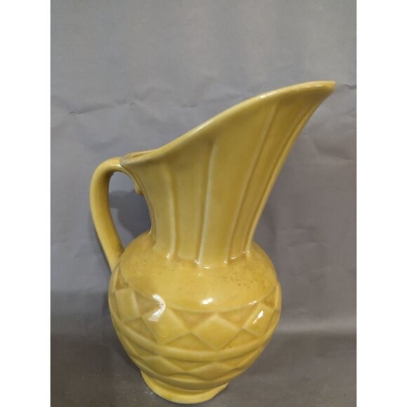Vintage Pitcher yellow USA 808  home decor accents Farmhouse 8 in - Picture 10 of 10